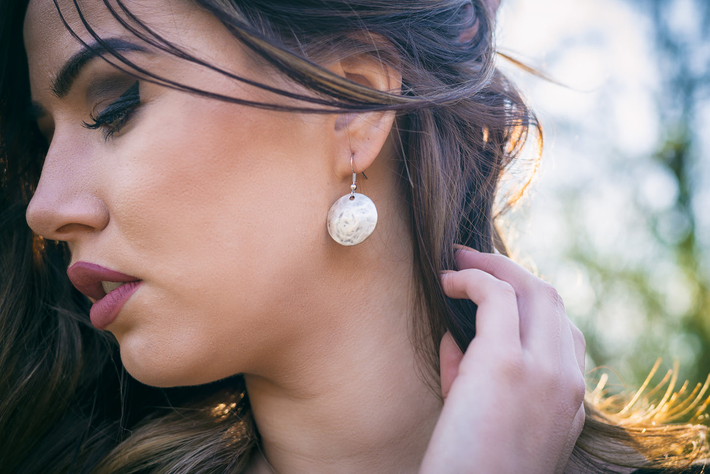 Earrings metal alloy