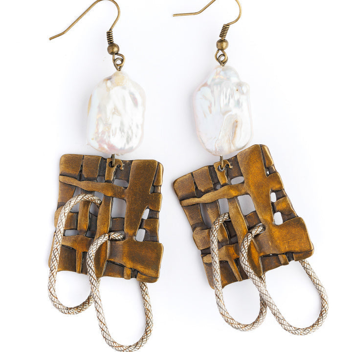 Earrings river pearls