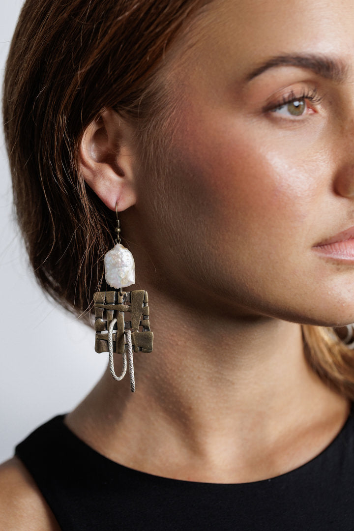 Earrings river pearls