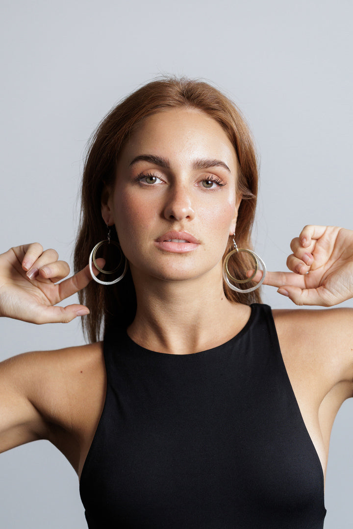 Earrings metal alloy