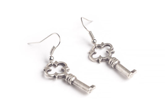 Earrings metal alloy