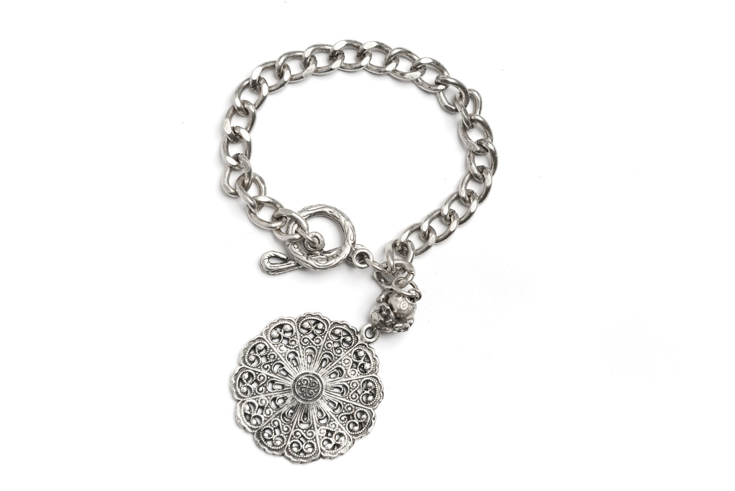 Antique bracelet Lace